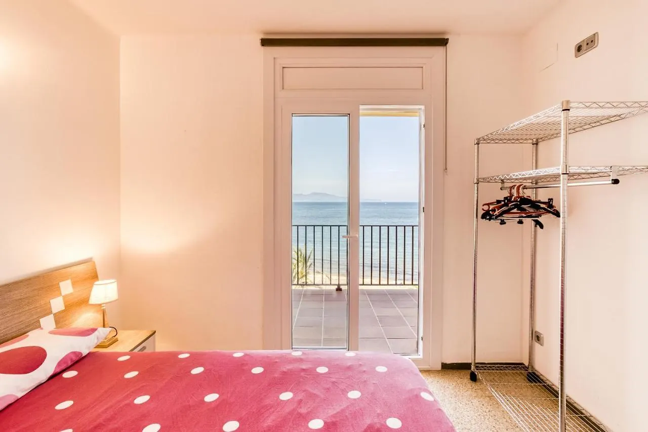דירות L' Escala Riells Platja 0*,  ספרד